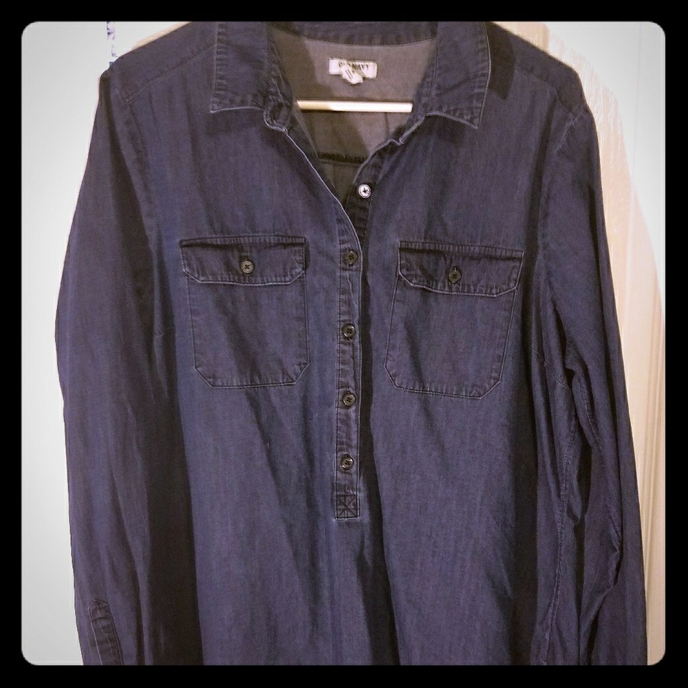 Old navy denim long sleve shirt XL